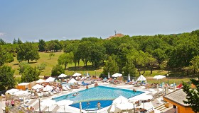 Arena Hotel Holiday