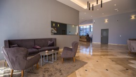 Arena Hotel Holiday