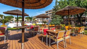 TUI Blue Medulin, Pool Bar, Restaurant, Medulin - Istra - Croatia - Arenahotels, Arena Hospitality 
Group