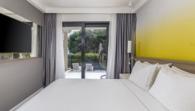 Park Plaza Arena_Two Bedroom Garden Suite Sea View