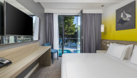 Park Plaza Arena Pula_Rooms & Suites_Standard room pool view