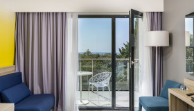 Park Plaza Arena Pula_Rooms & Suites_Superior room with balcony-panoramic view