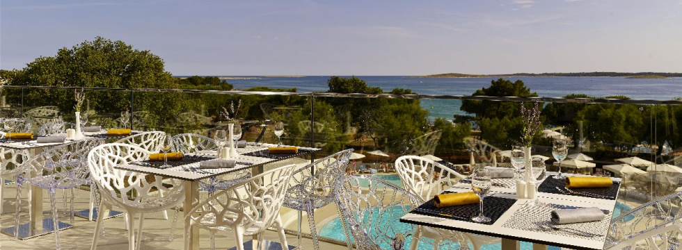 Spring Deal Park Plaza Belvedere