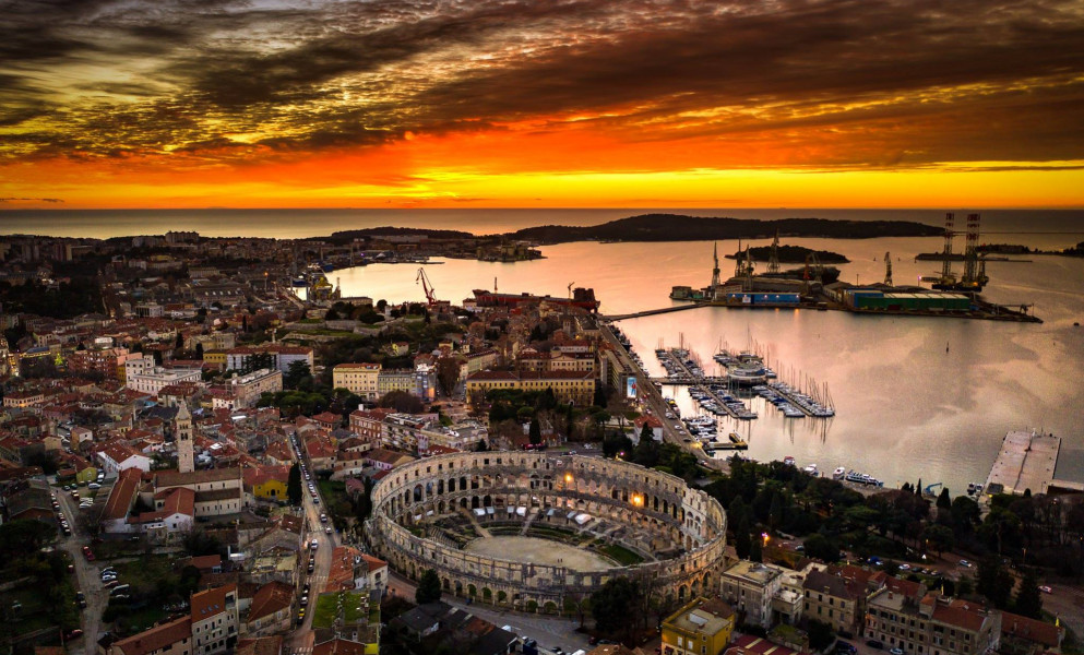 Pula