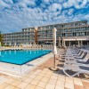 Arena Hotel Holiday