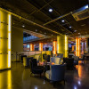 Restaurants & Bars