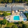 Arena Hotel Holiday_AIR